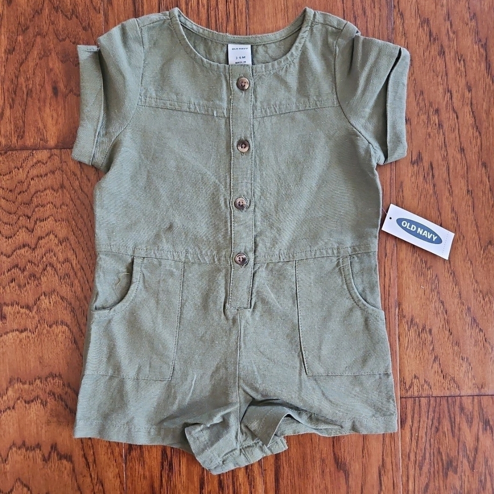 NEW 3-6 Month Old Navy Green Romper Button up Short Sleeve Shorts